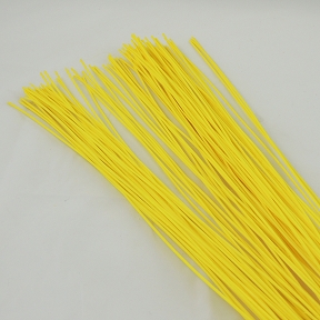 Rattan Straight Jaune 80 cm 125grs