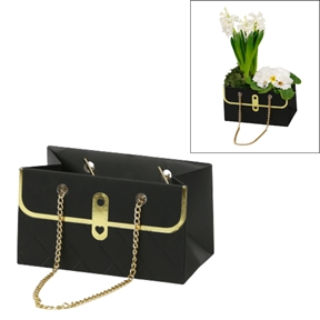Sac noir avec chaine dorée