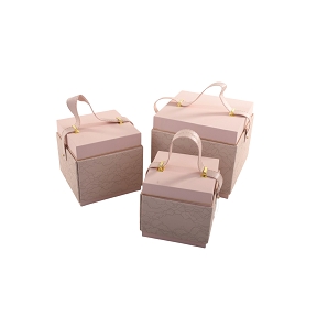 Boite carton carre rose set de 3
